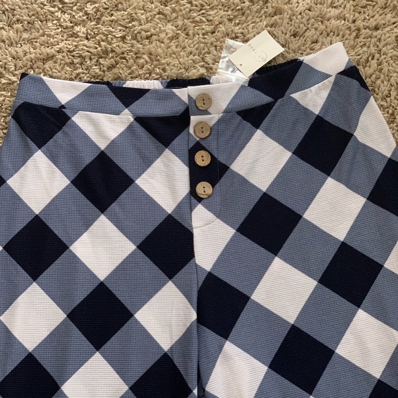 Cato Blue & White Checkered Pants NWT - Picture 4 of 9